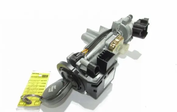 Suzuki Swift I Ignition lock