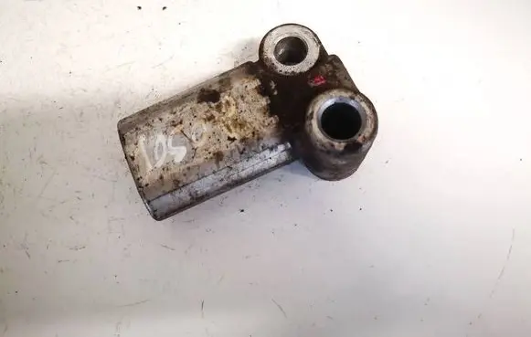 Chevrolet Epica Engine mounting bracket