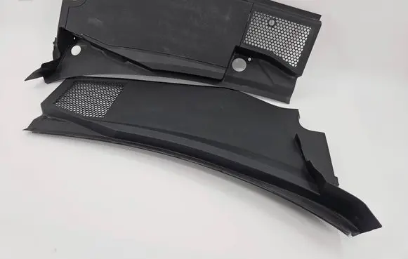 Audi A5 Wiper trim 8B1819447 8B1819404 8B1819403