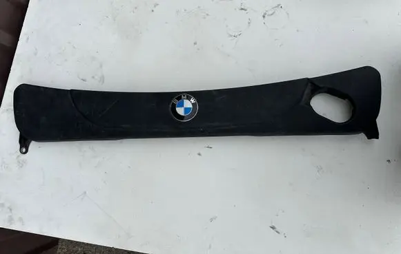 BMW 5 E60 E61 Engine cover (trim) 7801282