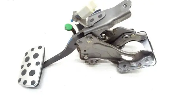 Lexus RC Pedal assembly 