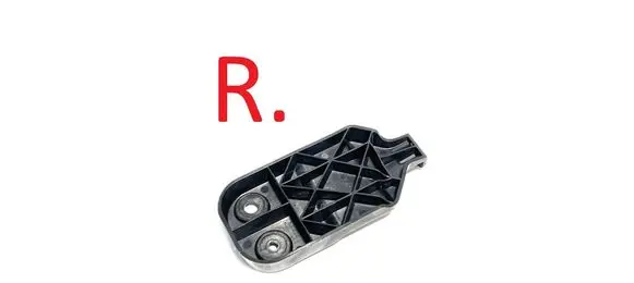 Rear bumper mounting bracket