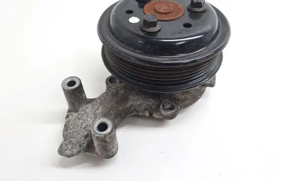 Ford C-MAX II Water pump CM5G8501FB