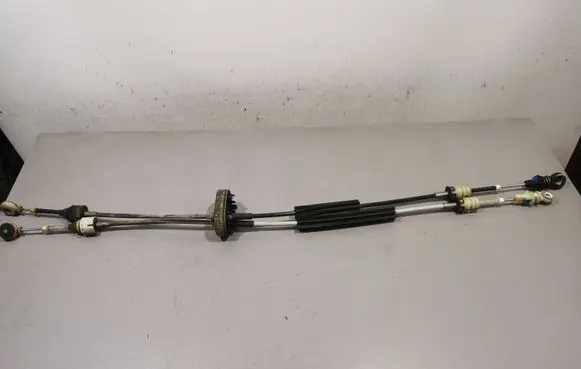 Opel Zafira C Gear shift cable linkage 