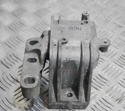 Audi A3 S3 8P Engine mount bracket 1K0199262P