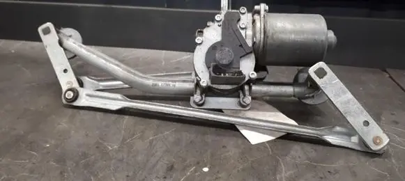 Ford Fiesta Front wiper linkage 404745