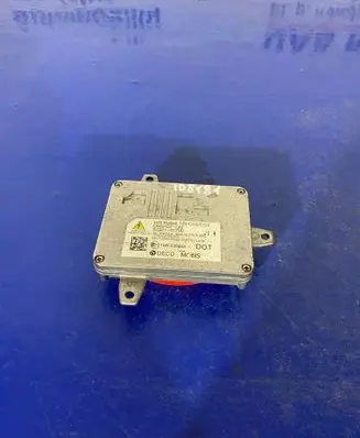 Hyundai i40 Xenon control unit/module 3Z921-01700