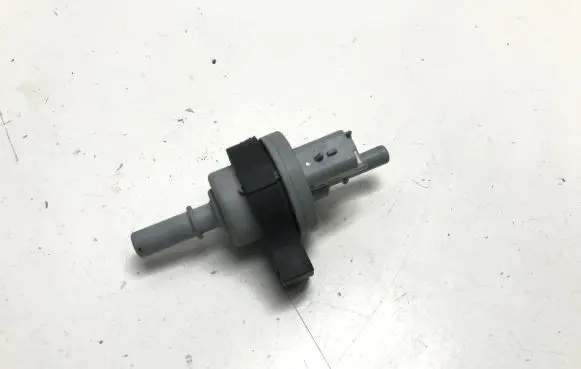 Peugeot 408 P54 Vacuum valve 9802009480