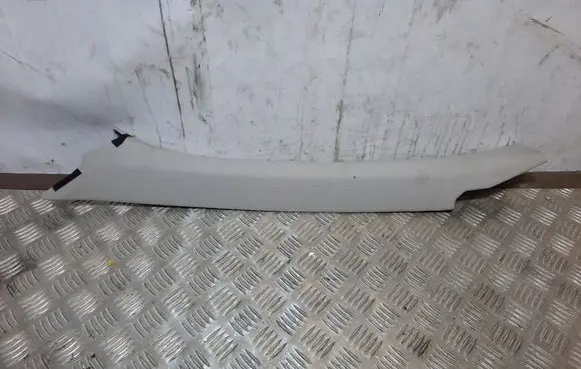 Mercedes-Benz E A207 (D)pillar trim (top) A2076903125