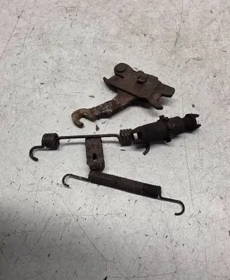 Hyundai Sonata Other handbrake/parking brake parts 1234