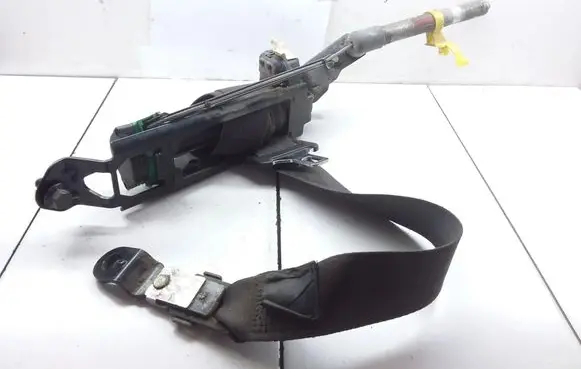 Volvo S60 Front seatbelt 8626244
