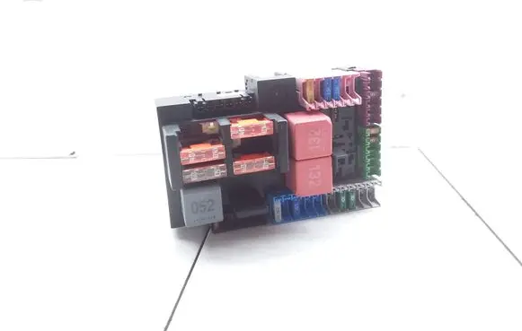 Mercedes-Benz E W213 Fuse module A2139068701 58HJ16F06