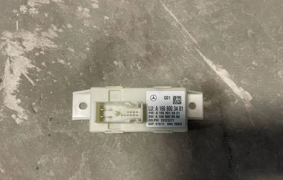 Mercedes-Benz GL X166 Light module LCM A1669015801