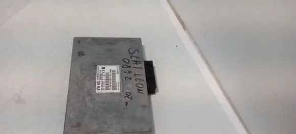 Seat Leon (1P) Bluetooth control unit module 5P0862335B 03000401032CO