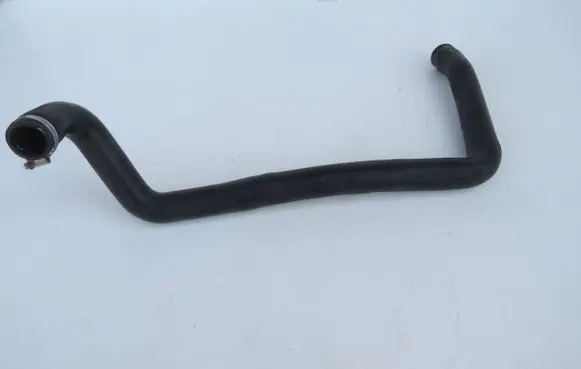 Volvo XC90 Engine coolant pipe/hose 30776224