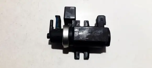 BMW 5 E60 E61 Turbo solenoid valve 72279600 2247906