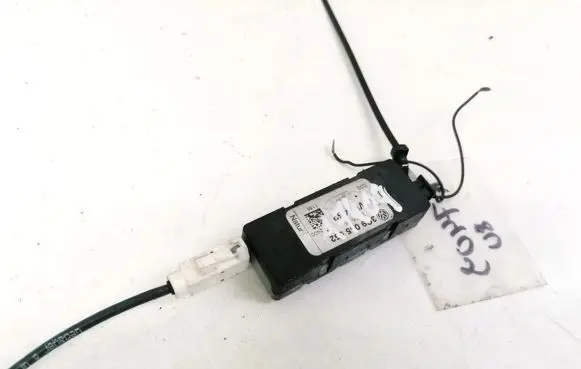 Volkswagen PASSAT B6 Antenna control unit 3C9035552