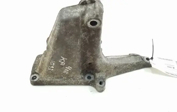 Mercedes-Benz CL C215 Engine mounting bracket A1132230204