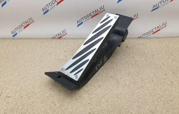 BMW 5 E60 E61 Accelerator throttle pedal 6772645 35426772645