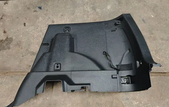 Toyota Corolla Verso AR10 Trunk/boot side trim panel 647300F010