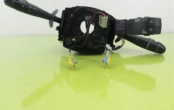Renault Laguna II Indicator stalk 8200420148