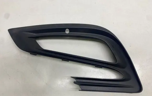 Opel Mokka X Front fog light trim/grill 42491763
