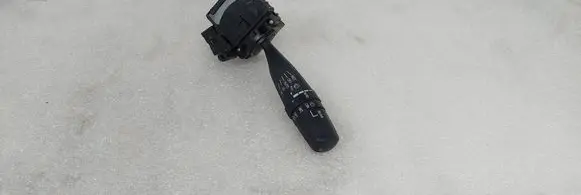 Suzuki Vitara (LY) Wiper control stalk