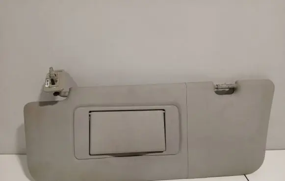 Sun visor clip/hook/bracket