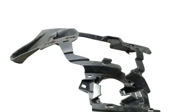 Mercedes-Benz B W245 Front bumper mounting bracket