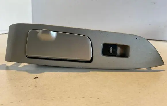 Lexus RX 330 - 350 - 400H Electric window control switch