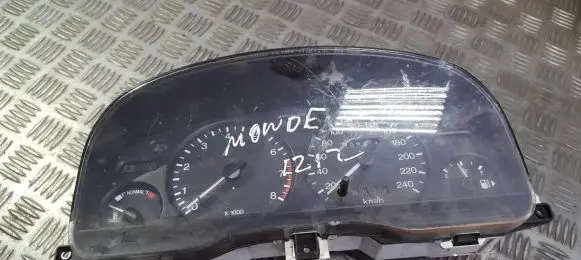 Ford Mondeo MK I Speedometer (instrument cluster) 93bb10849re 93bb-10849-re