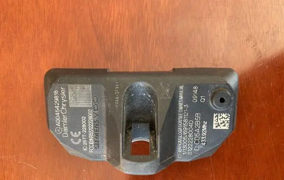 Mercedes-Benz S W221 Tire pressure sensor A0045429818