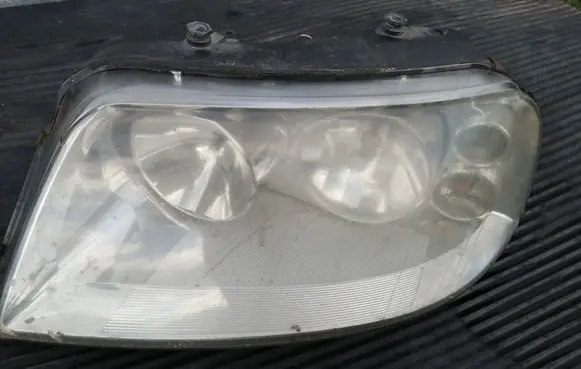 Volkswagen Sharan Headlight/headlamp 7M3941015AD 0301182201