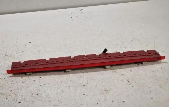 Audi A8 S8 D3 4E Third/center stoplight 4E0945097