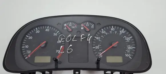 Volkswagen Golf IV Speedometer (instrument cluster) 1J0919911D