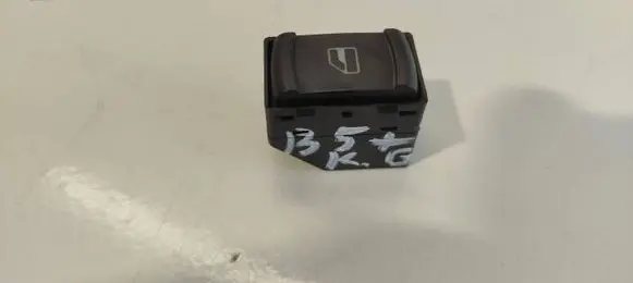 Volkswagen PASSAT B5.5 Electric window control switch 1J0959855