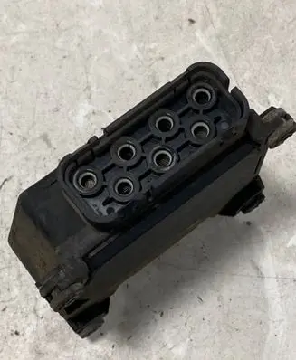 Volkswagen Touran I Turbo solenoid valve 6Q0906625