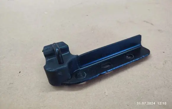 Ford Tourneo Custom Sliding door lock loop/hook striker BK21V25054AE