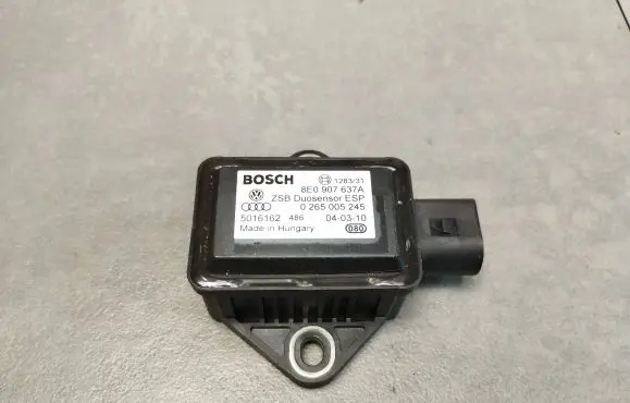 Volkswagen Phaeton ESP acceleration yaw rate sensor 8E0907637A