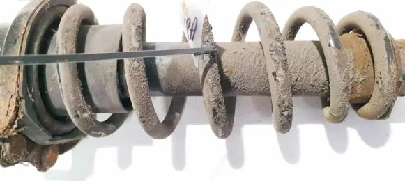 Toyota Avensis T250 Rear coil spring