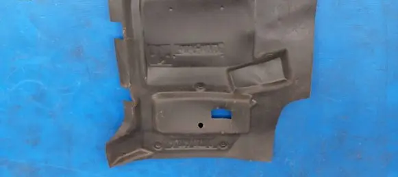 BMW 3 E36 Trunk sound insulation 8176412 8176411