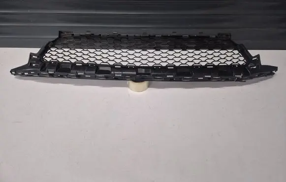Mercedes-Benz C W205 Front bumper lower grill A2058856204
