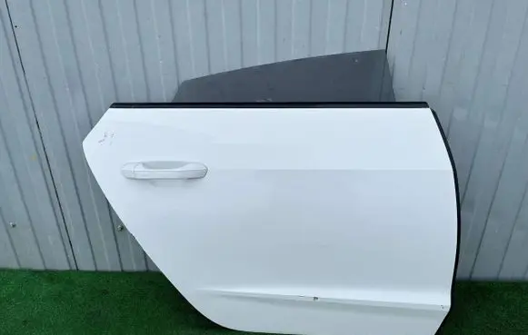 Audi A7 S7 4K8 Rear door