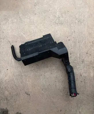Nissan Almera Tino Fuse box set 71543266 24382