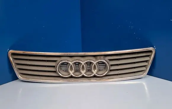 Audi A6 S6 C5 4B Front bumper upper radiator grill 4B0853651A