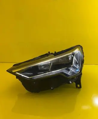 Audi Q3 F3 Headlight/headlamp 83A941033