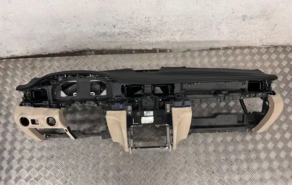 Maserati Quattroporte Dashboard 6700152650