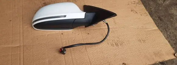 Audi A4 S4 B8 8K Front door electric wing mirror 