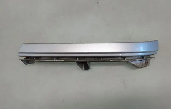 Opel Zafira A Under headlight/headlamp trim 90580651L