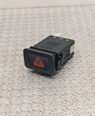 Volkswagen Golf IV Hazard light switch 1J0953235D 1J0953235J 1J0953235H
